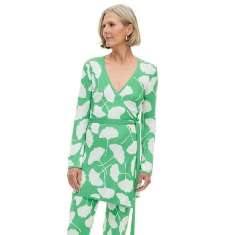 Diane von Furstenburg x Target V-Neck Ginkgo Green Sweater Wrap Top Dress, XXS
